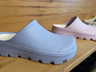 clogs